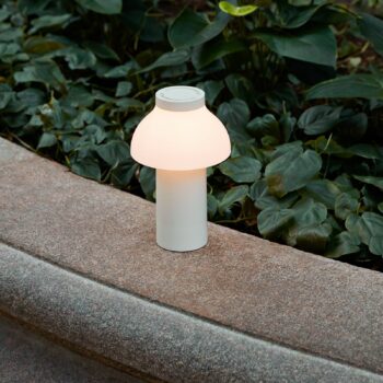 HAY PC Prenosná stolná LED lampa s dobíjacou batériou, krémovo biela