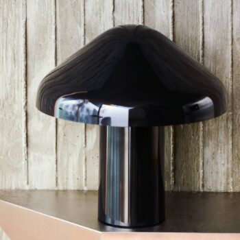 HAY Pao Prenosná stolná LED lampa s dobíjacou batériou čierna