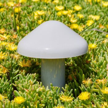 HAY Pao Prenosná stolná LED lampa s dobíjacou batériou sivá