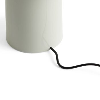 HAY Pao Prenosná stolná LED lampa s dobíjacou batériou sivá