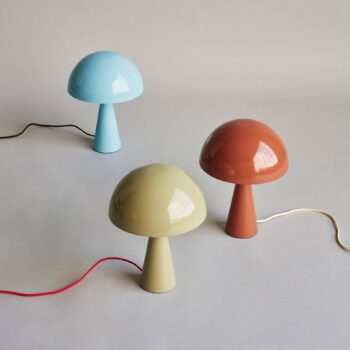 HÜBSCH Mush Mini stolová lampa, piesková farba, železo, E14