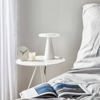 Helestra Bax stolová lampa dotykový stmievač biela