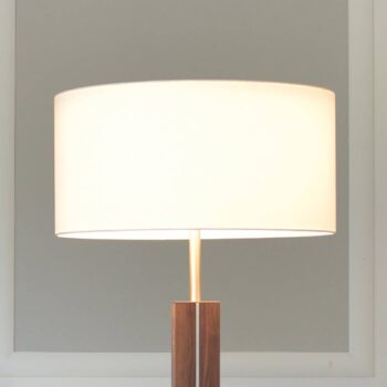 HerzBlut Dana stojaca lampa, orech, biely