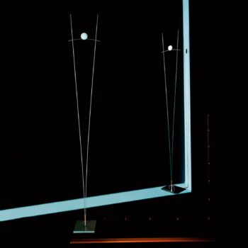 Ingo Maurer Ilios – stojaca lampa striebro