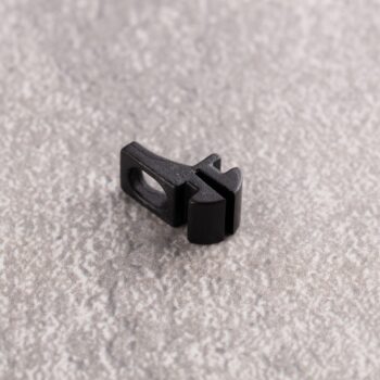 Jazdec AS s očkom do koľajnice 1 ks čierny, 1,2 x 2 cm