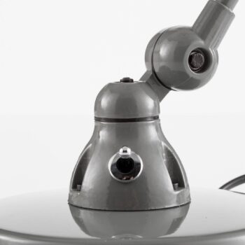 Jieldé Aicler AID373 stolná lampa, sivá