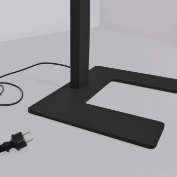 Kancelárska stojacia lampa Arcchio LED Aila, čierna, senzor denného svetla