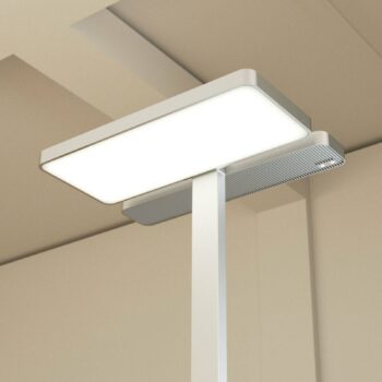 Kancelárska stojacia lampa Arcchio LED Aila, strieborná, senzor denného svetla