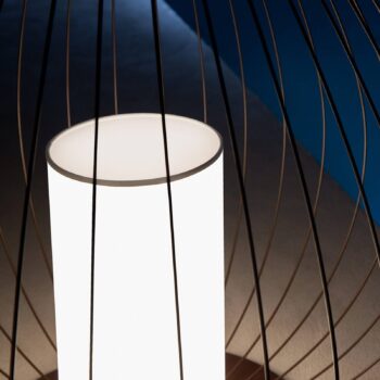 Karman Cell stojaca lampa s klietkou Ø84 cm bronz