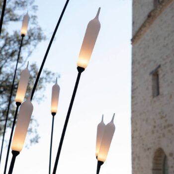 Karman Nilo vonkajšia stojaca LED lampa 118 cm