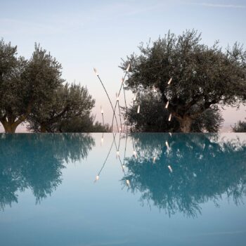 Karman Nilo vonkajšia stojaca LED lampa 118 cm