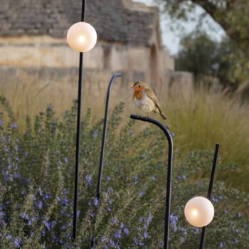 Karman Pois stojaca lampa hrot IP65, 3 000K 118 cm