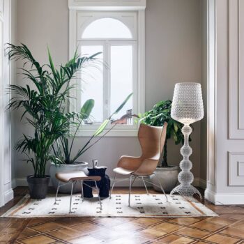 Kartell Kabuki – stojaca LED lampa, priehľadná