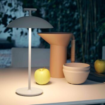 Kartell Mini Geen-A stolová LED lampa 2 700K biela