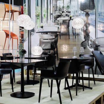Kartell Planet – závesné LED, priehľadné