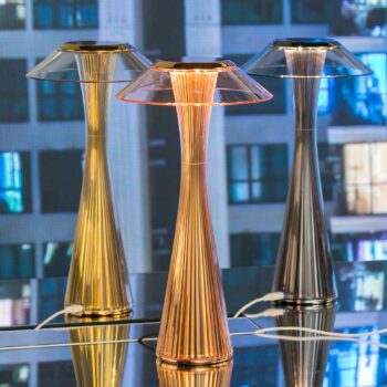 Kartell Space – dizajnérska stolná LED lampa chróm