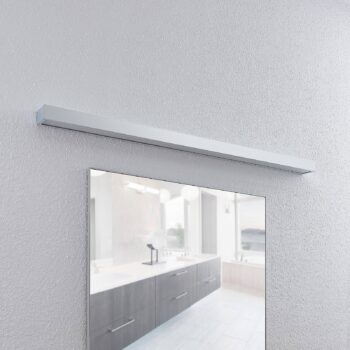 Kúpeľňové nástenné svietidlo Lindby LED Layan, 120 cm, chróm, kov