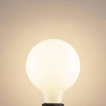 LED E27 6W 2 700K G125 Globe, stmievateľná, opál