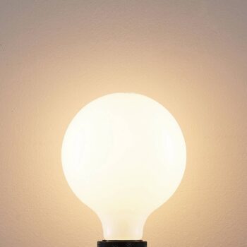 LED E27 8W 2 700K G125 Globe, stmievateľná, opál