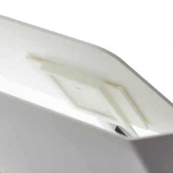 LED lampa Luxi s integrovanou nabíjacou stanicou