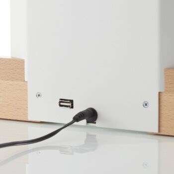 LED lampa Luxi s integrovanou nabíjacou stanicou