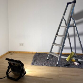 LED pracovný reflektor Allach, stmievateľný, 2 zásuvky