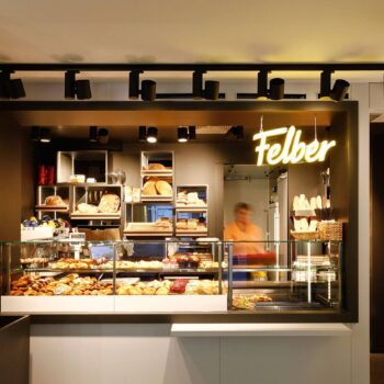 LED reflektor Egger DLS Kent Bakery, čierny, 38°