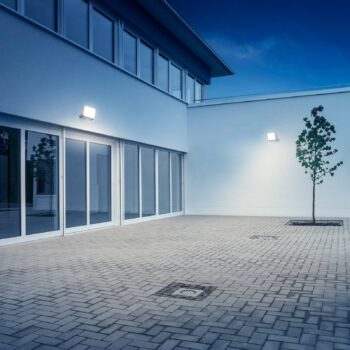 LED reflektor STEINEL XLED PRO ONE Max, antracitový, so senzorom