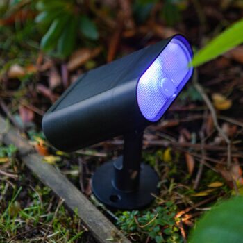 LED solárna lampa Ginbo na stenu a podlahu