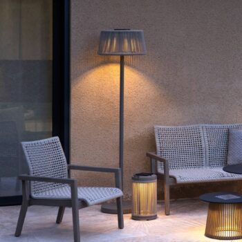 LED solárna stojacia lampa Rop&Strip, výškovo nastaviteľná, 500 lm