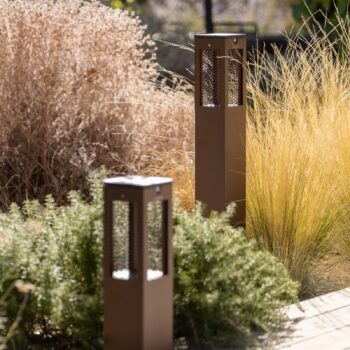 LED solárne cestné svetlo Tradition Sensor Corten 90cm