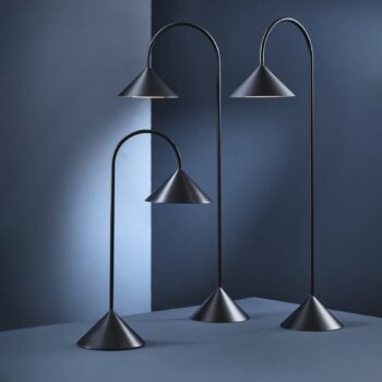 LED stojacia lampa FRANDSEN Grasp, čierna, výška 72 cm, kov
