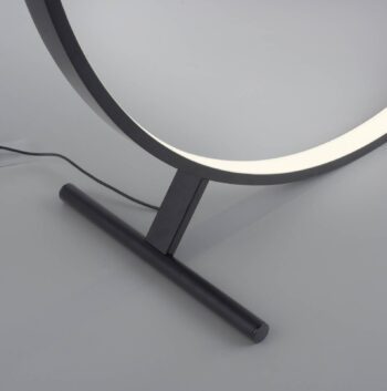 LED stojacia lampa Hula CCT s diaľkovým ovládaním Ø 100 cm