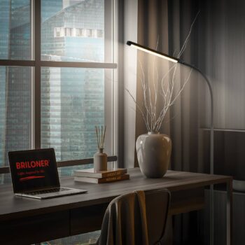 LED stojacia lampa Mura, čierna, výška 170 cm, kovový dotykový stmievač