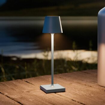 LED stolná lampa Nuindie pocket, modrá, IP54, stmievateľná