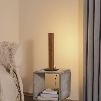 LED stolná lampa Teo, borovica, 42 cm, dotykový stmievač