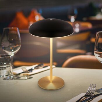 LED stolová lampa Brilo unplugged Caxa, čierna/mosadz