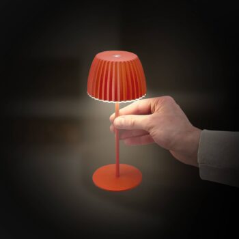 LED stolová lampa Brilo unplugged Riffle, 20 cm, oranžová