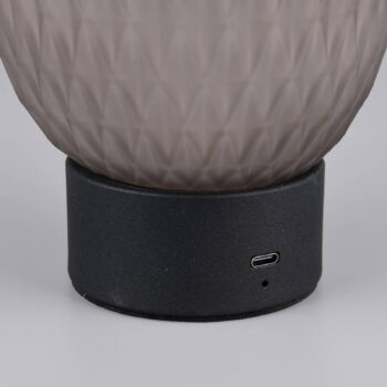 LED stolová lampa Facette, dymovo šedá, USB, sklo