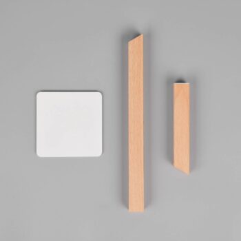LED stolová lampa Skip, MDF, farba dreva, výška 37,5 cm