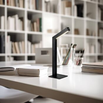 LED stolová lampa Skip, čierna, MDF, výška 37,5 cm