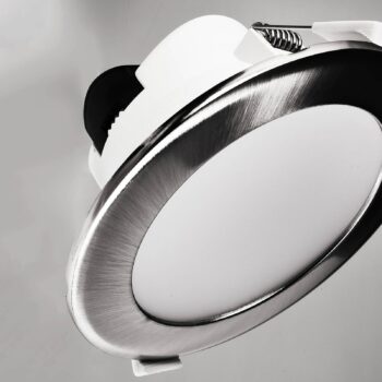 LED stropné svietidlo Acrux, Ø 15 cm, strieborný mat, CCT