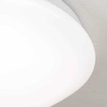 LED stropné svietidlo Nedo zakrivené, Ø 33 cm