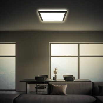LED stropné svietidlo Tava, čierne, 24x24 cm, plast