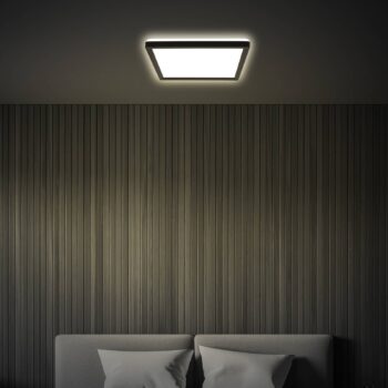 LED stropné svietidlo Tava, čierne, 24x24 cm, plast