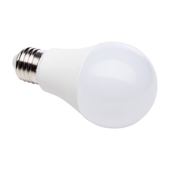 LED žiarovka E27 5,5W 2700 K Set 3+1, 470 lm matná