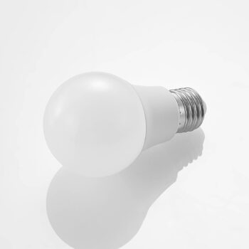 LED žiarovka E27 A60 8W 3 000K opálová, sada 6 ks