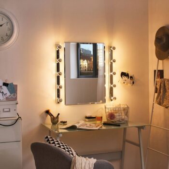 LED žiarovka do zrkadla E27 kvapka 827 strieborná 2,6 W