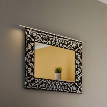 LED zrkadlové svetlo Espelho 80 cm hliník 4 000 K
