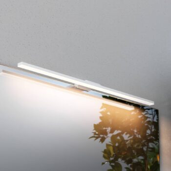 LED zrkadlové svetlo Triga, IP44, biele, 60 cm, 3 000 K